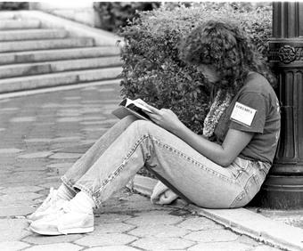 On break during orientation, August 1983 PHOTO: JOE PINEIRO, COURTESY COLUMBIA UNIVERSITY ARCHIVES